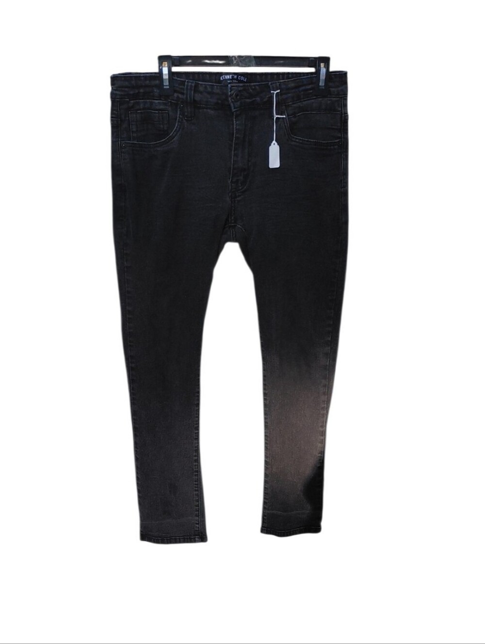 91026D Men's Kenneth Cole Jeans Size 32x30, 9" Rise